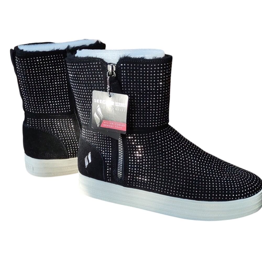 Skechers Black and White Double Up Night Light 867 Winter Boots Women's